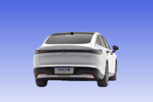 上街区寄卖高档轿车